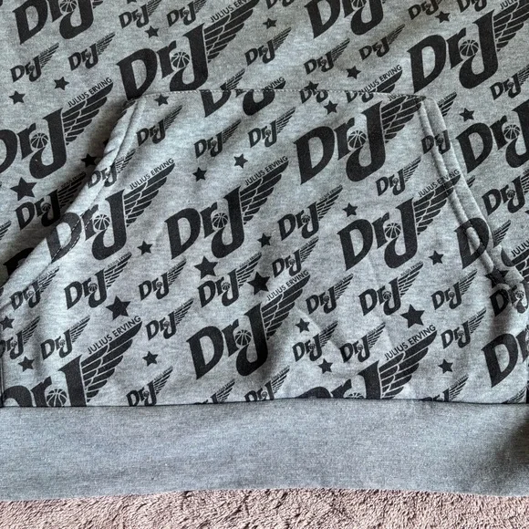 Julius Erving Dr J Mens XL All Over Print Hoodie Grey Basketball Sweatshirt NWT - Picture 3 of 9